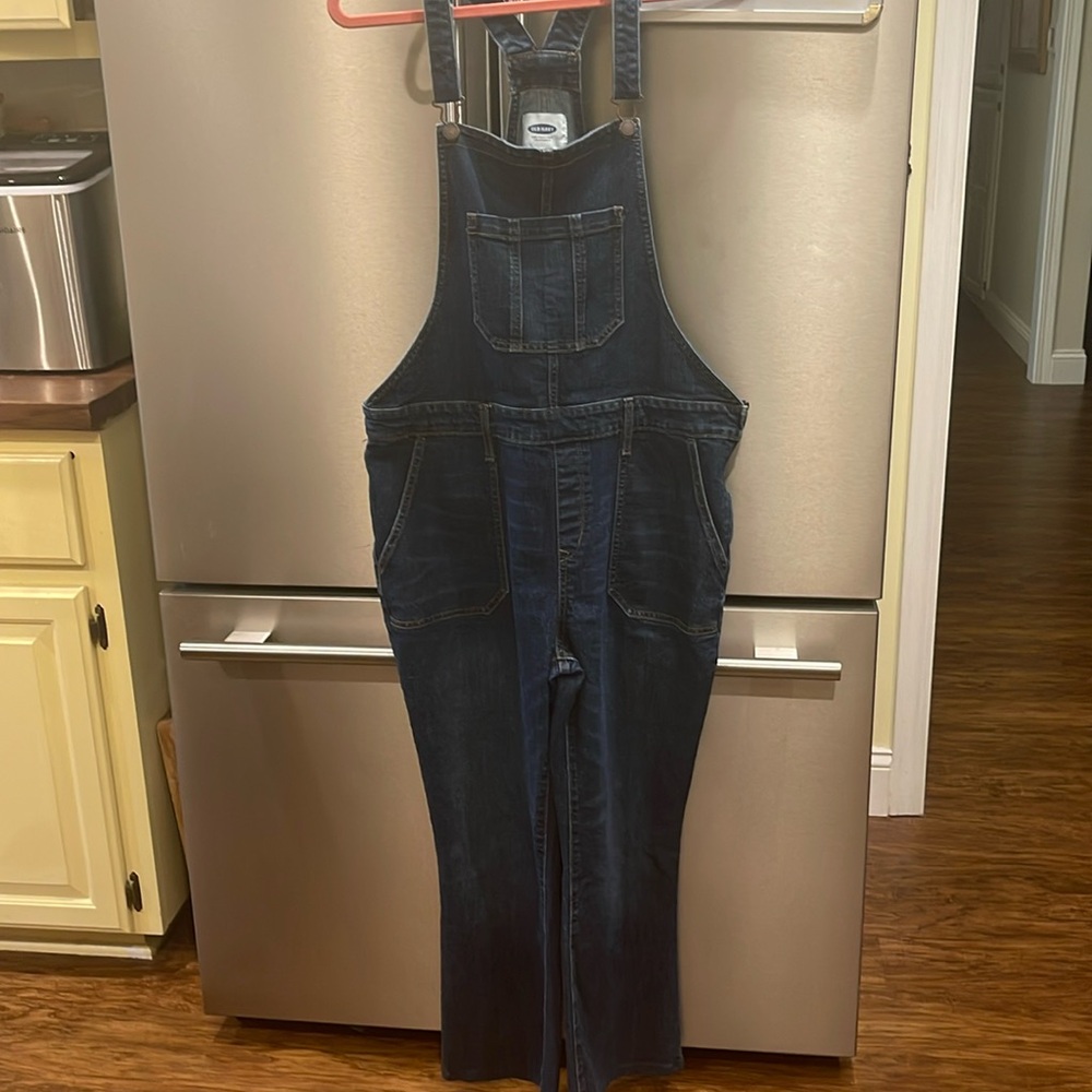 Old navy women’s overalls